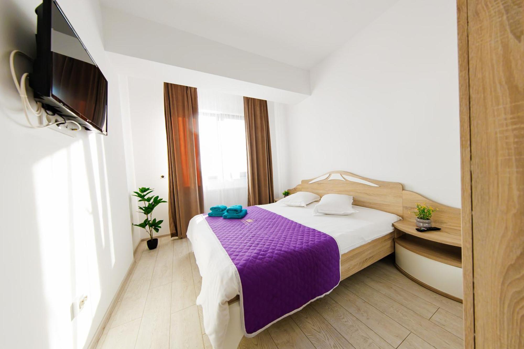 Luxury Lazar Towers Palas Mall Area 雅西 外观 照片
