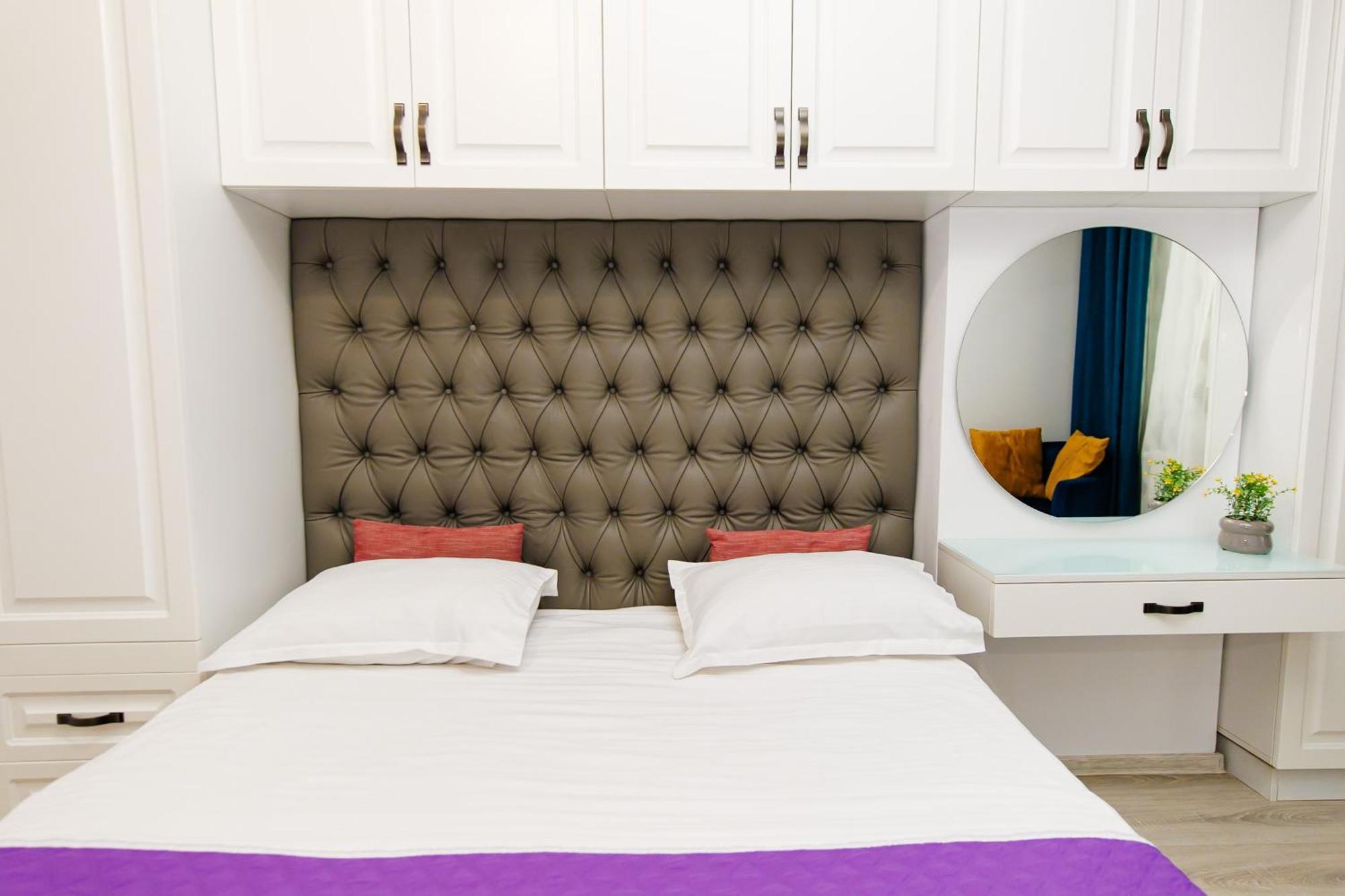 Luxury Lazar Towers Palas Mall Area 雅西 外观 照片